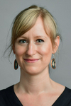 Dorothea Wehrmann ist  Soziologin und Wissenschaftliche Mitarbeiterin im Forschungsprogramm „Inter- und transnationale Zusammenarbeit“
